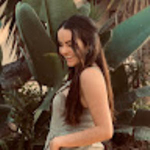 Meet your Posher, Alaina